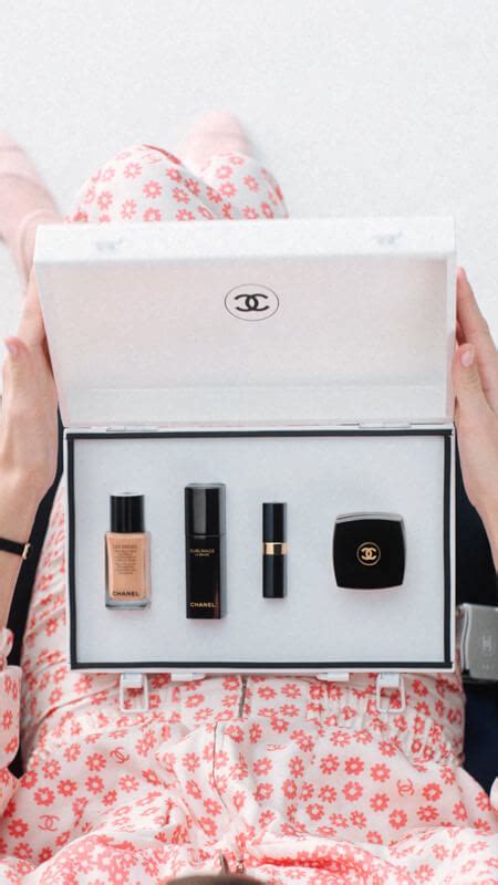 chanel travel diary make up|chanel essentials kit.